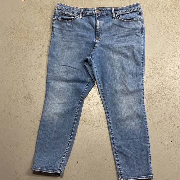 Universal Thread Women’s Denim Blue Jeans 18/34S - Picture 3 of 8